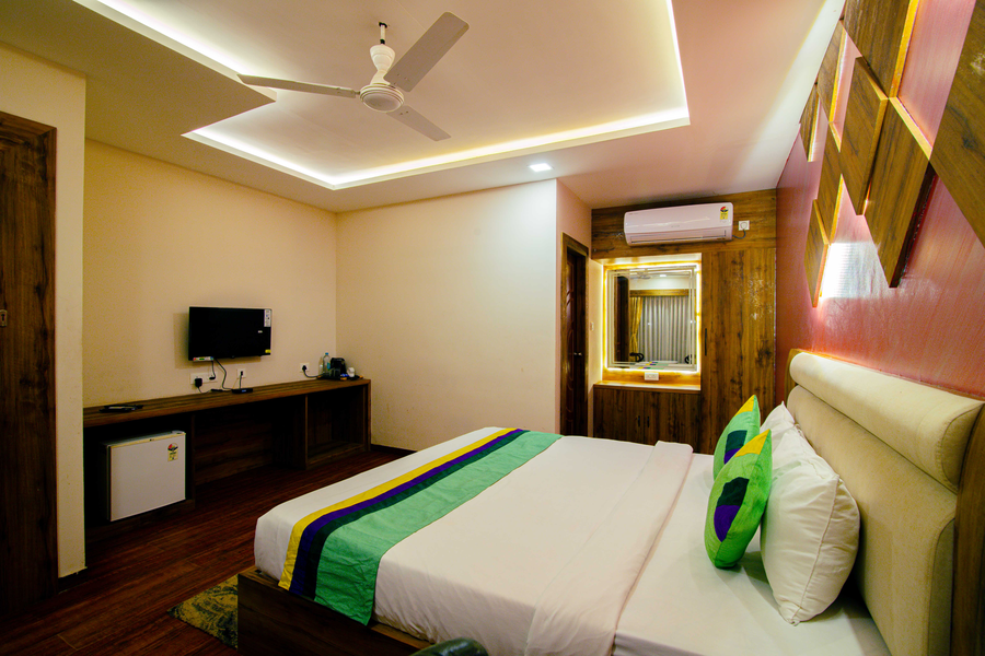 treebo greenland resort patia