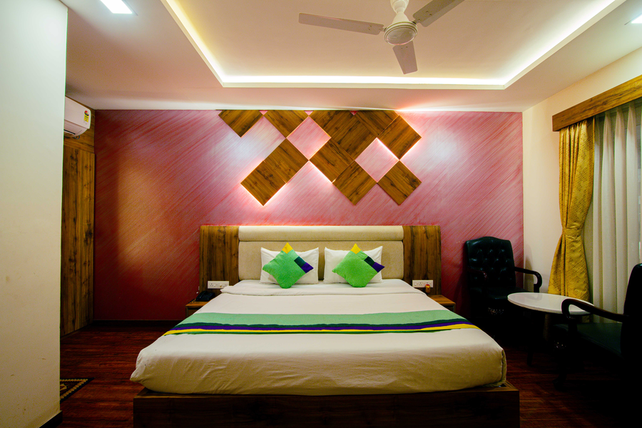 treebo greenland resort patia