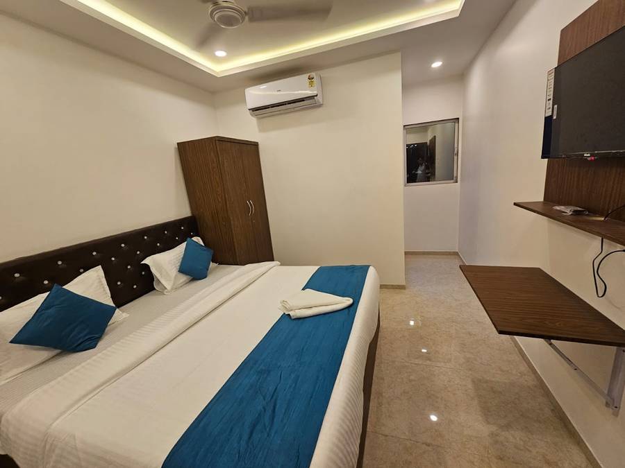 Welcome Vista,Airoli,3 star