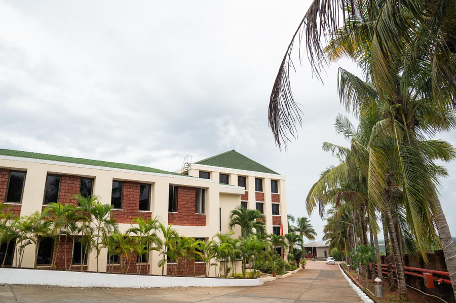 Greenleaf The Resort And Spa,Ganpatipule,4 star