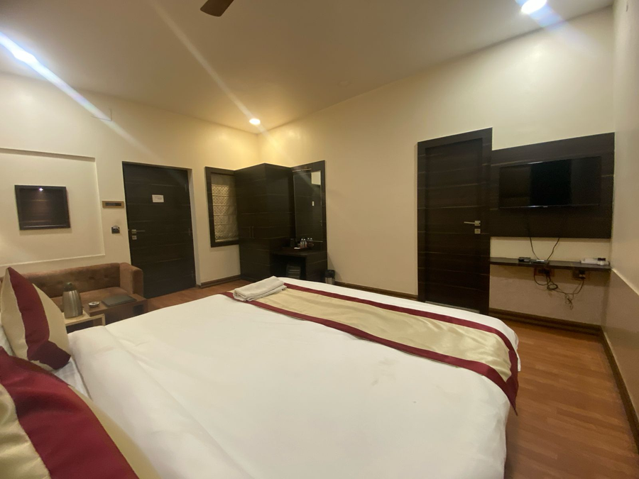 hotel new grand