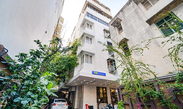 Fabhotel Royale Basant Residency,Gandhi Nagar,3 star
