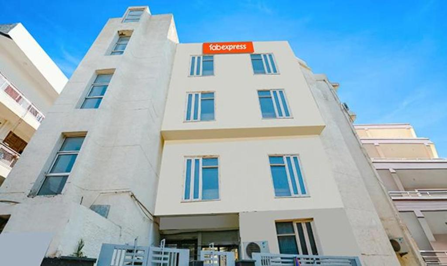 Via Premium Room I,Malviya Nagar,3 star