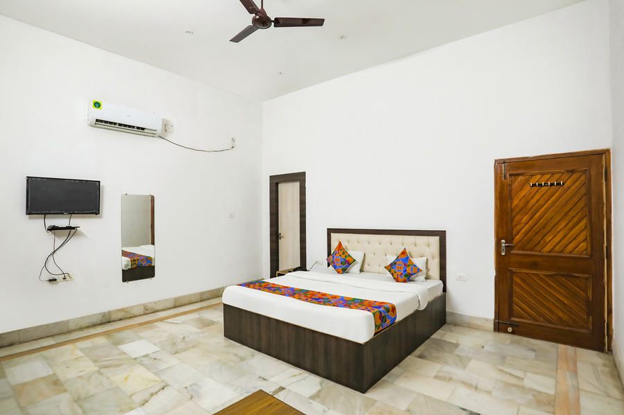 hotel prashansa palace