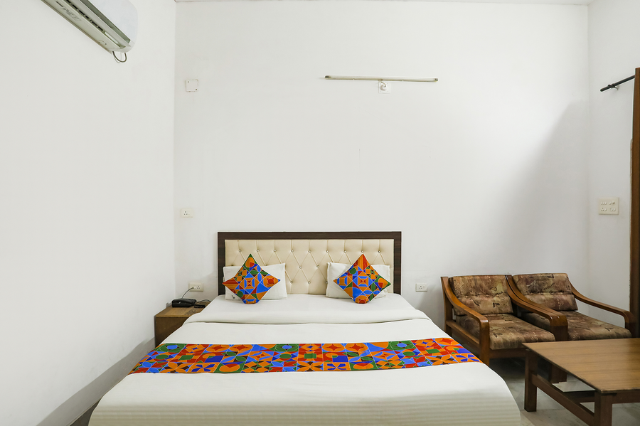 hotel prashansa palace