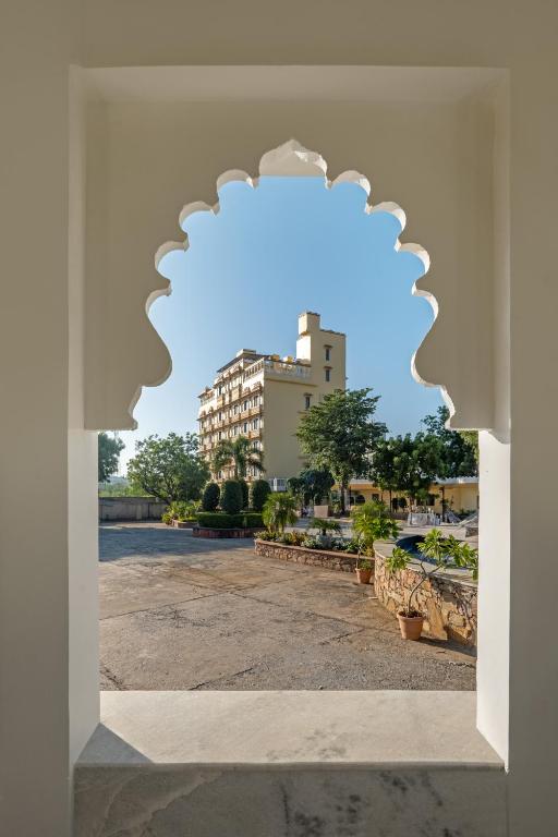 Sterling Balicha Udaipur,Sajjan Nagar, Udaipur,4 star