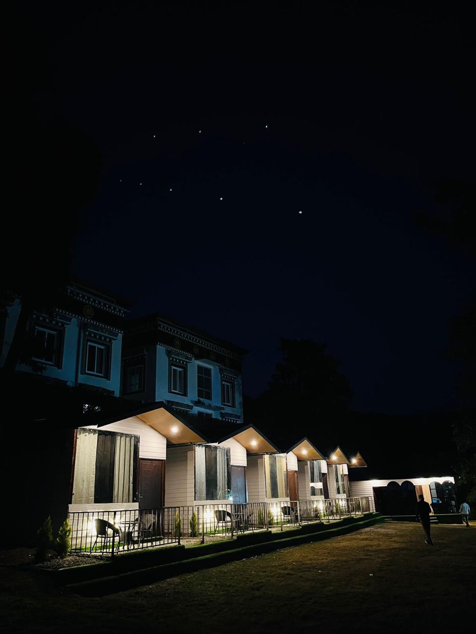 The Bluewind Resort,Bhagwant Pur,3 star