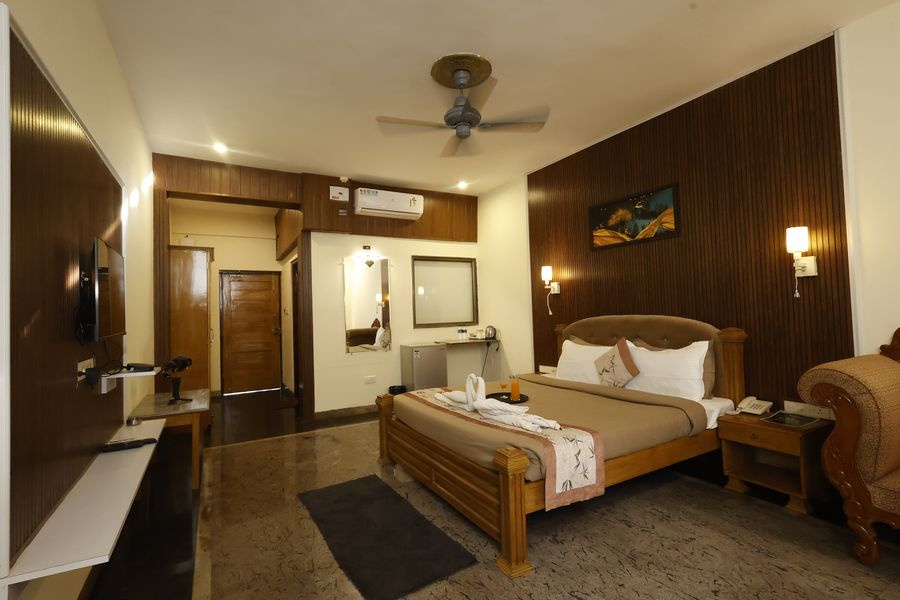 sparv aulakhs resort