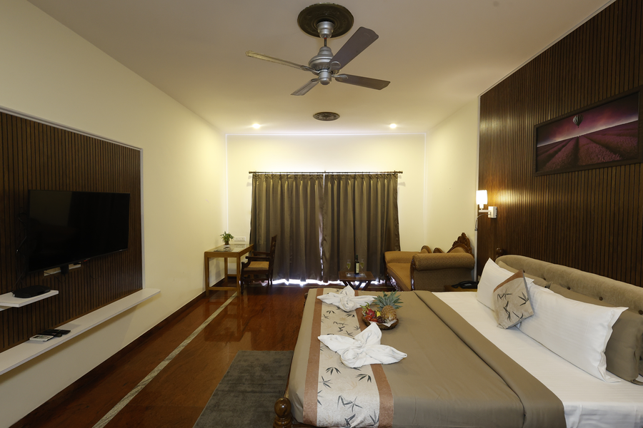 sparv aulakhs resort