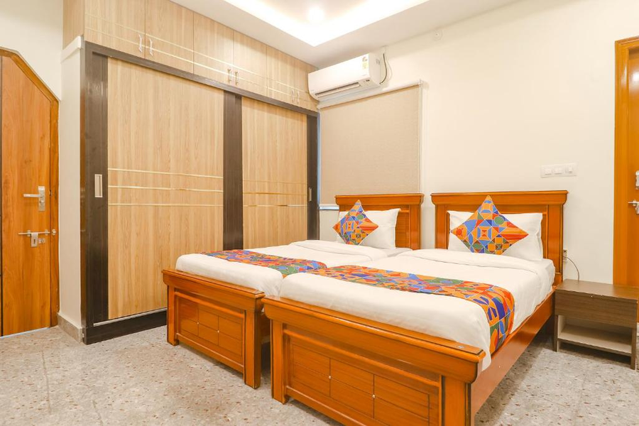 fabexpress rs living nr tcs deccan park hitech city