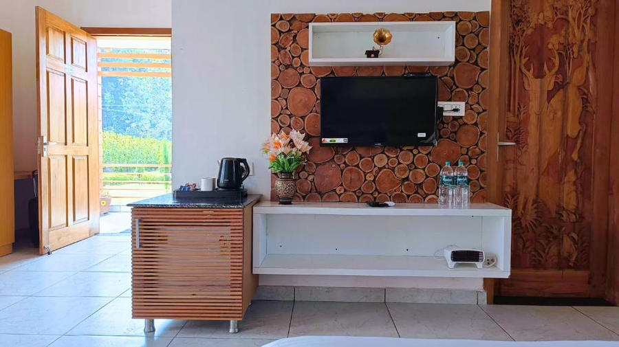 Kk Jungle View Resort,Kotabagh>>Haldwani,3 star
