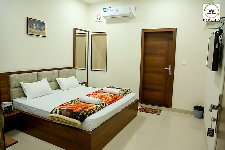 hotel babylon regency