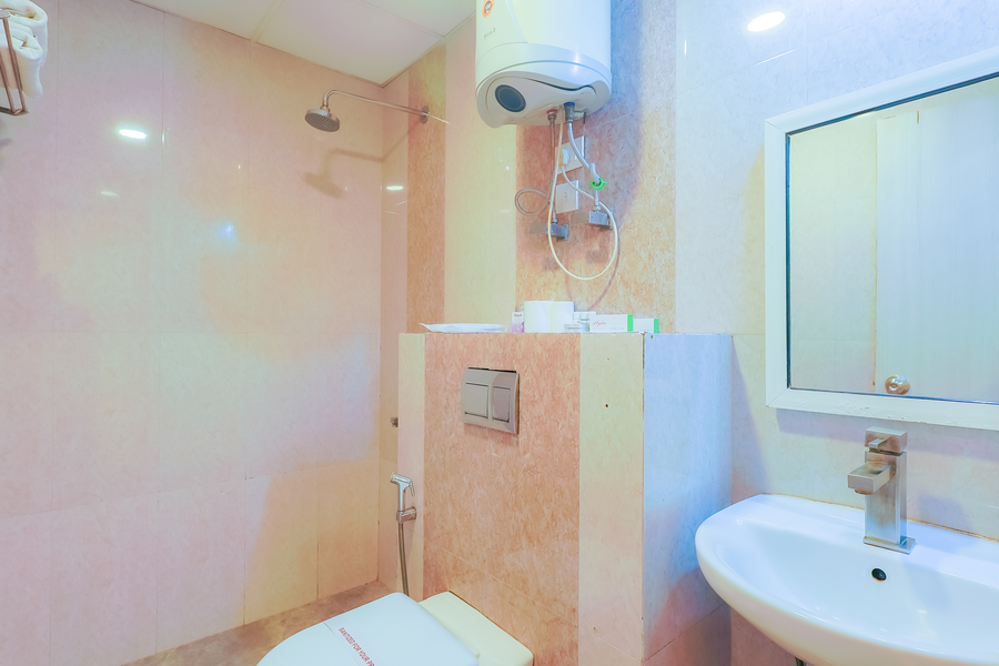 hotel hyphen noida