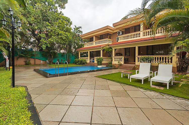 de mandarin beach resort suites and villas
