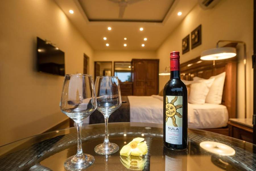 De Mandarin Beach Resort Suites And Villas,Candolim,4 star