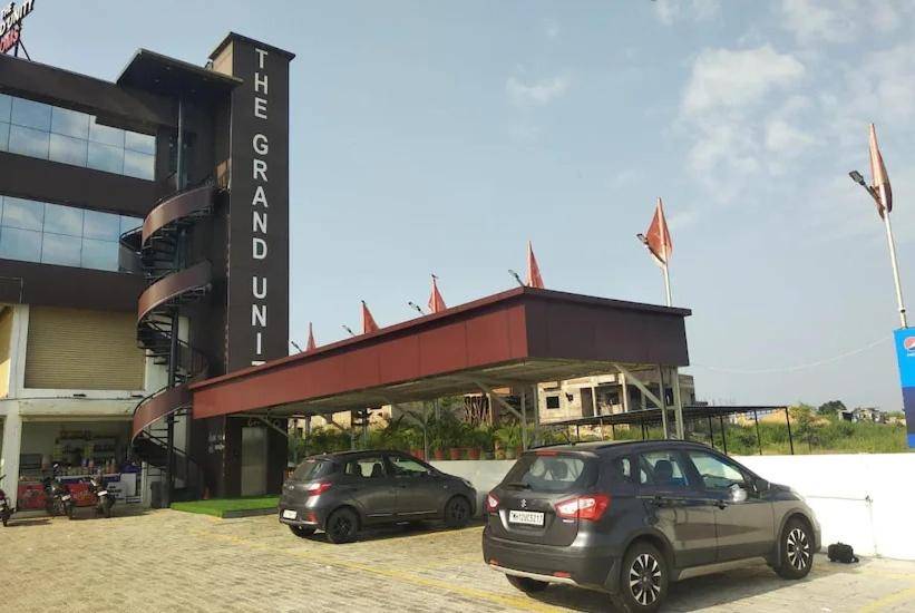 The Grand Unity,Garudeshwar,2 star