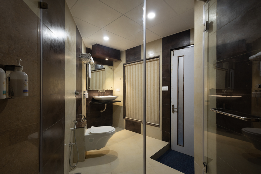 pravasa stay by sapphire