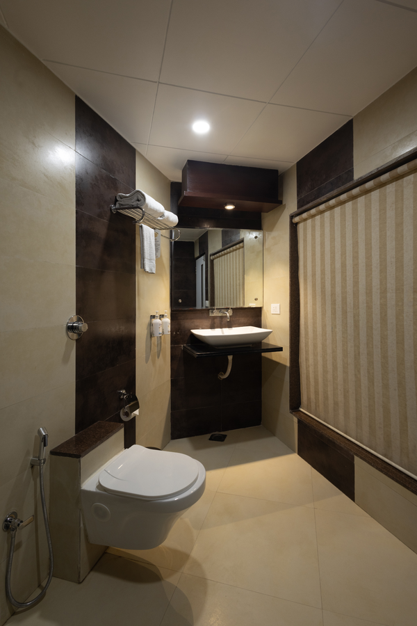 pravasa stay by sapphire