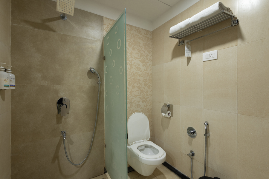 pravasa stay by sapphire