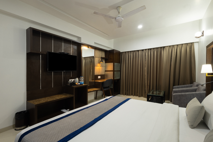 pravasa stay by sapphire