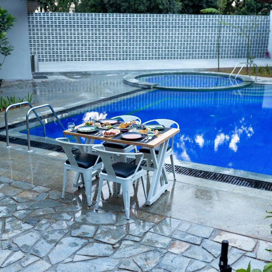 the vanya luxury boutique resort