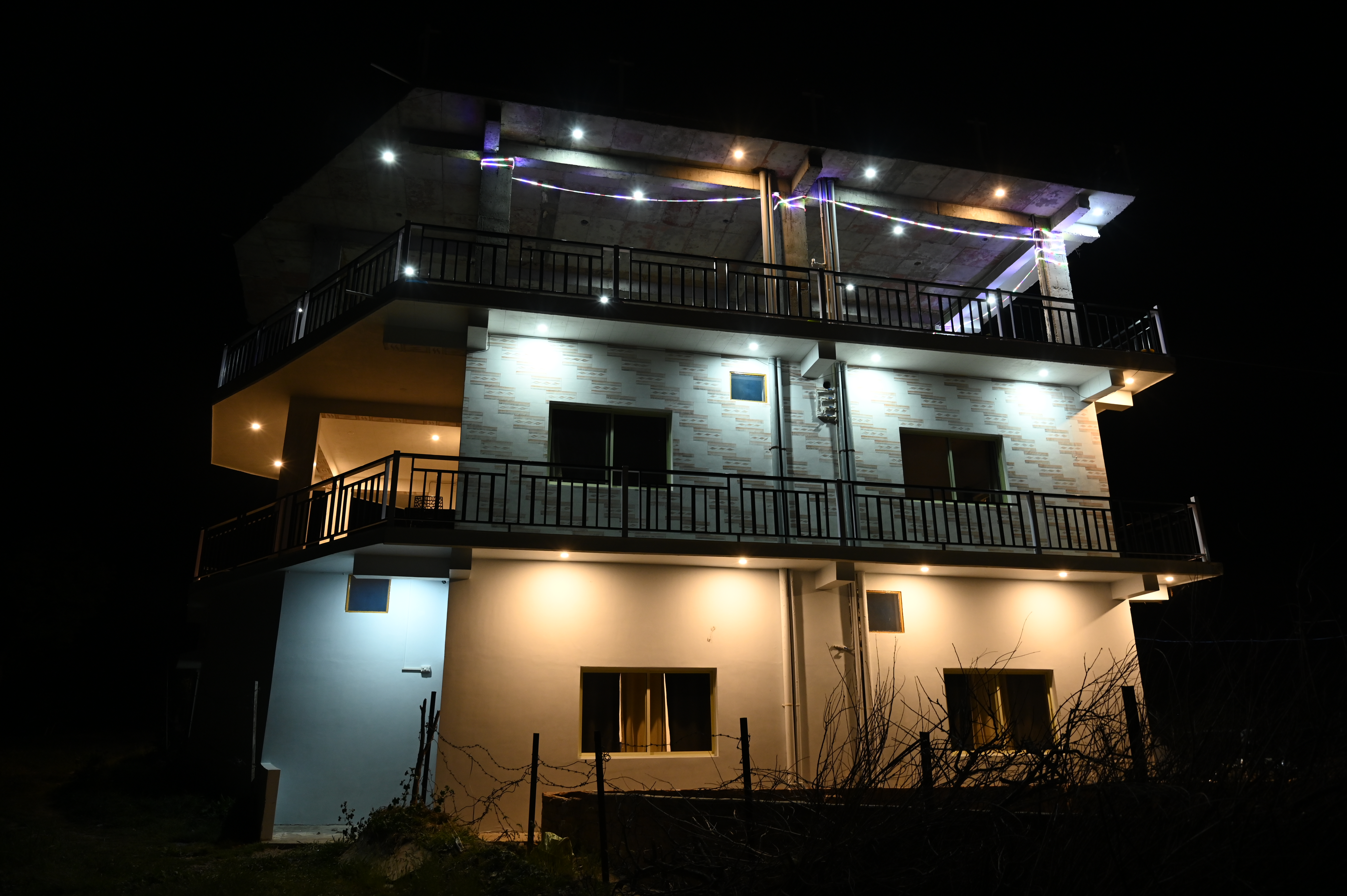 Morning Breeze Homestay Kanatal,Tehri Range,3 star