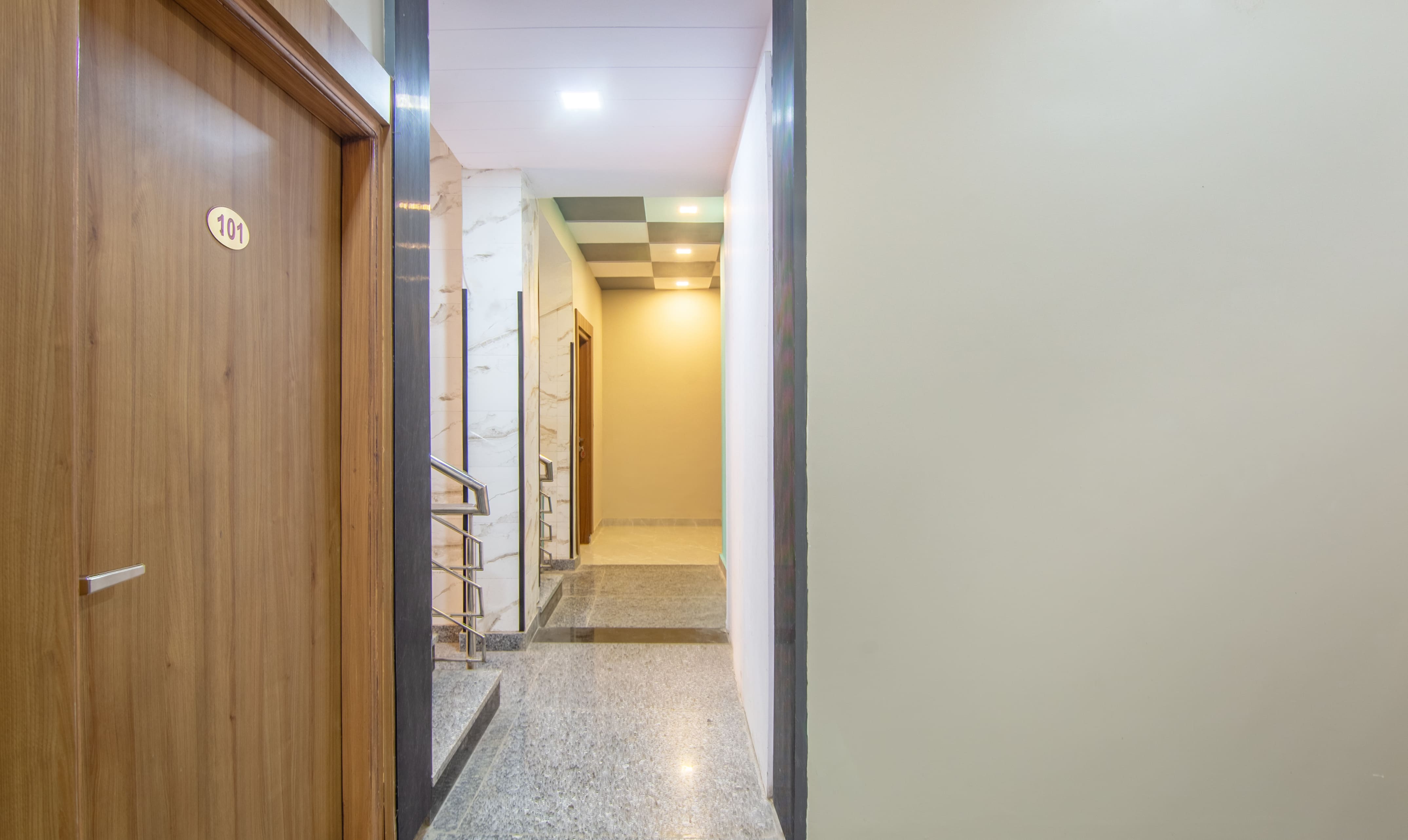Treebo Elite Corporate, Sector 62,Electronic City-Sector 62,3 star