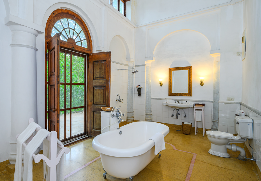 neemranas baradari palace