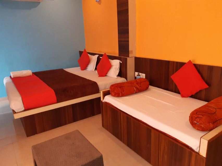 berry fresh stays mahabaleshwar with pool