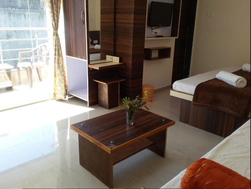 berry fresh stays mahabaleshwar with pool