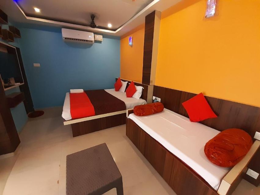 berry fresh stays mahabaleshwar with pool