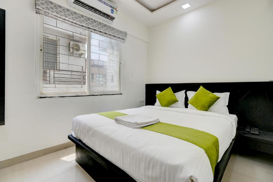 staybird silver oak kharadi an apartment hotel