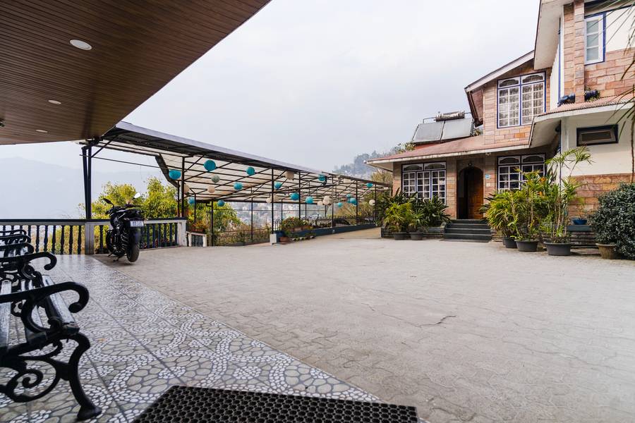 Sparrow Cherry Resort Near Mg Marg,Vishal Gaon,4 star