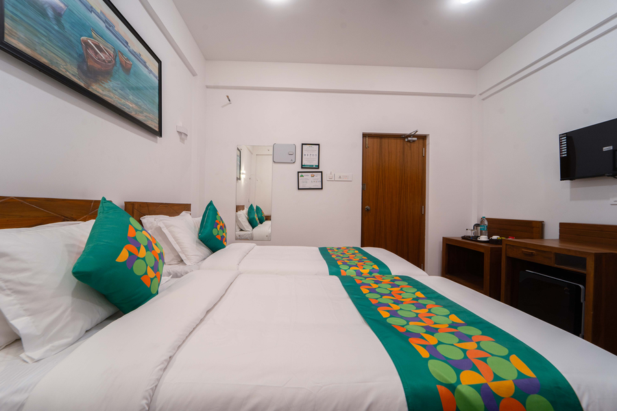 treebo west fort divine near padmanabhaswamy temple