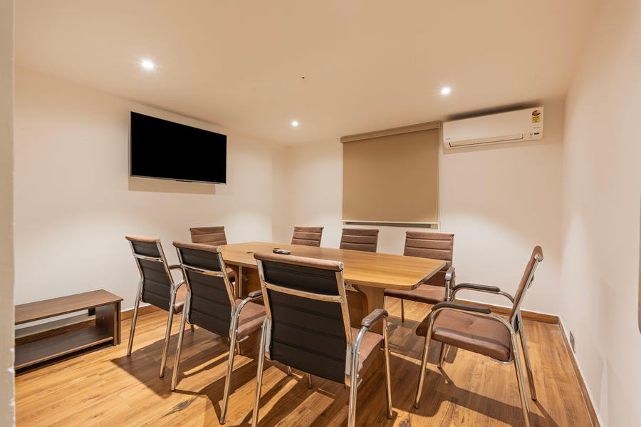 treebo premium vapr ashok nagar