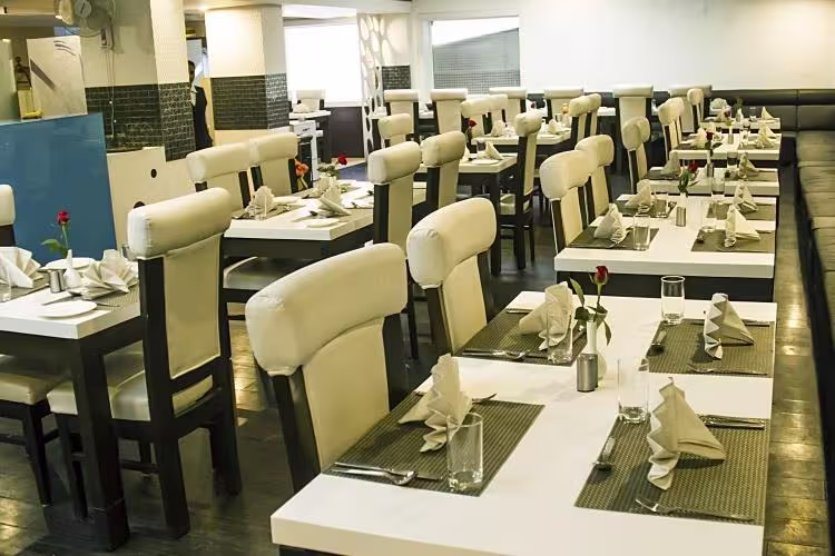 Hotel Vaibhav Inn,Gomti Nagar,3 star