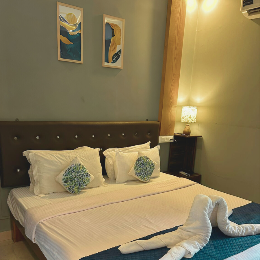 yogitree beach resort and cafe