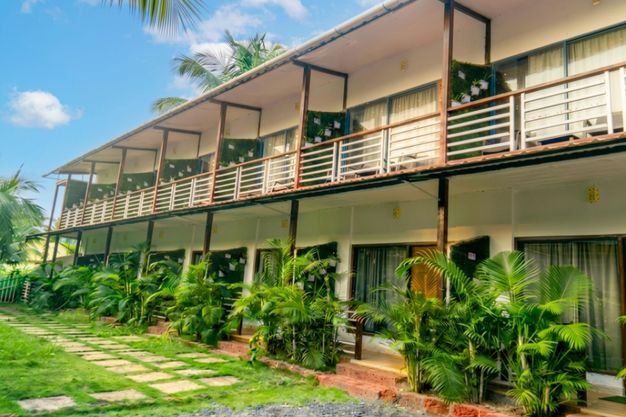 Yogitree Beach Resort & Cafe,Morjim Beach-North Goa,3 star