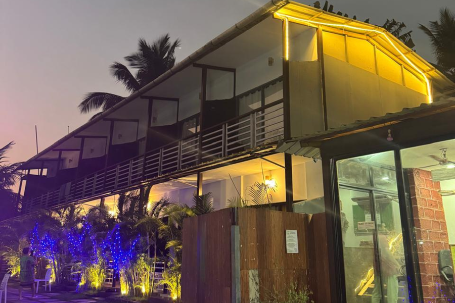 yogitree beach resort and cafe