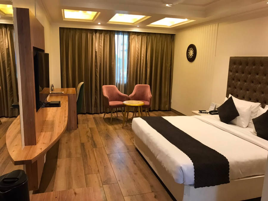 sapphire sky hotel