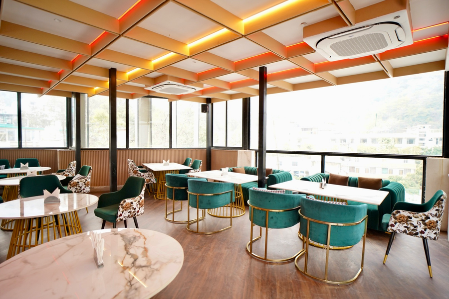 ski hotels and resorts