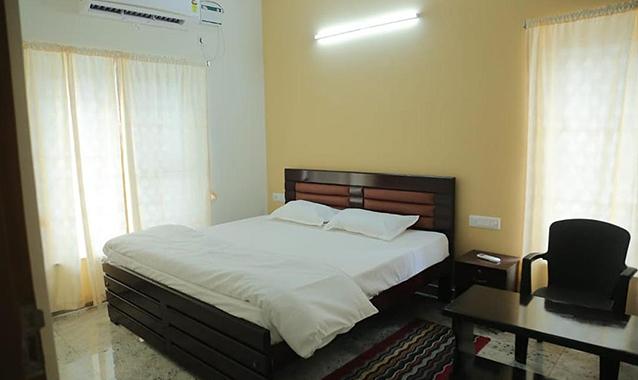 Fabhotel Sv Home Stay