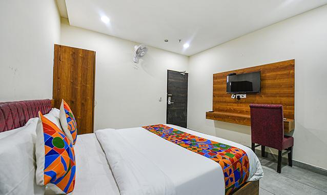 Fabhotel Dream Majestic,BALONGI,3 star