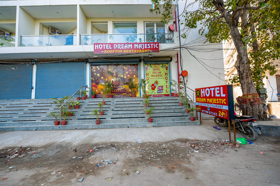 hotel hc dream majestic