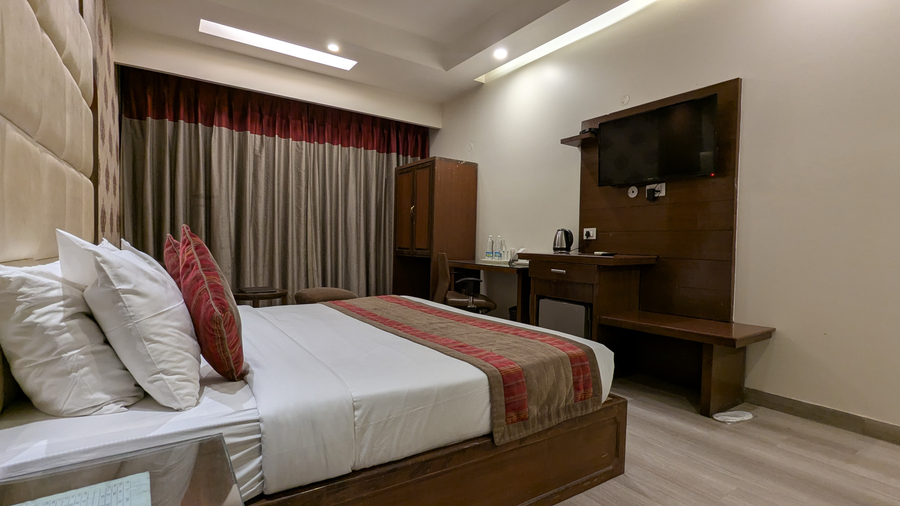hotel shagun zirakpur
