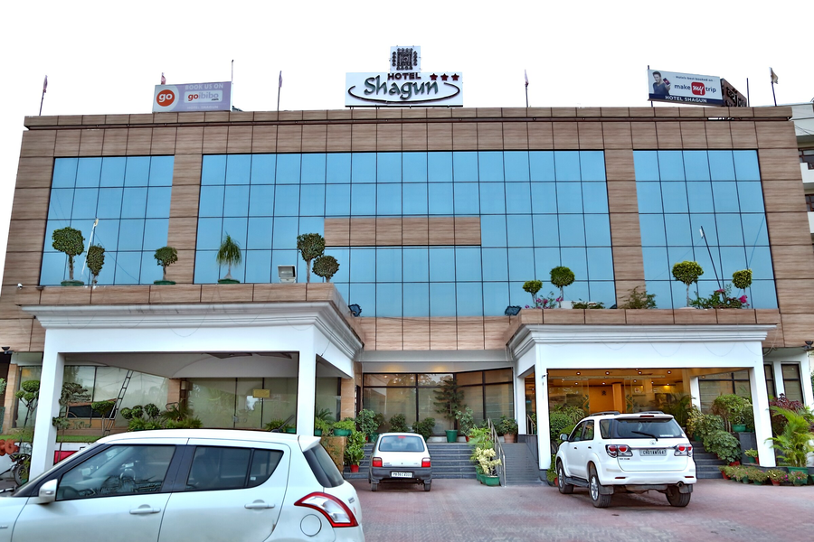hotel shagun zirakpur