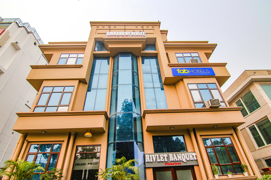 Fabhotel Prime The Rivlet Mg Road,DLF PHASE 2,3 star