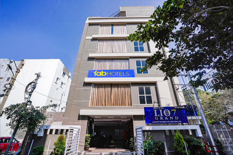 fabhotel lio7 grand vanasthalipuram