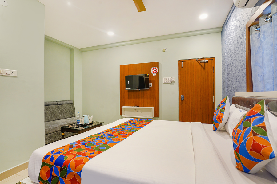 fabhotel lio7 grand vanasthalipuram