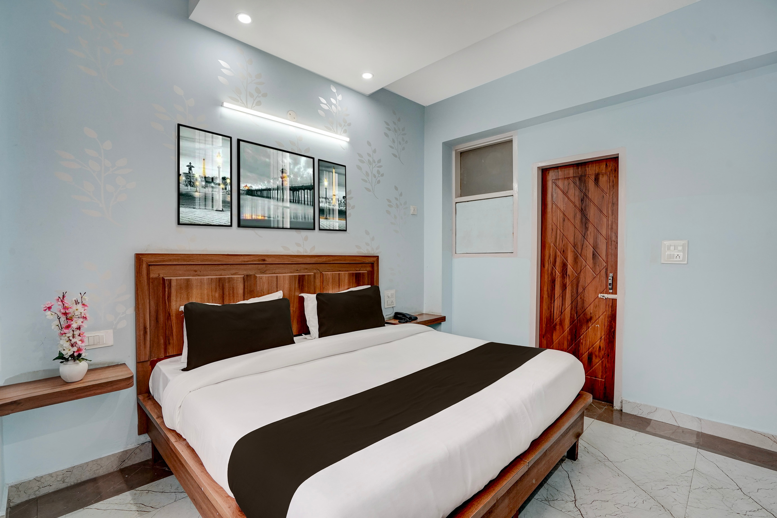 hotel o sector 52 chandigarh isbt road formerly hari residency